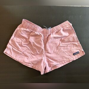 Patagonia Baggies pale purple GUC (wrinkly), medium, 2.5” inseam